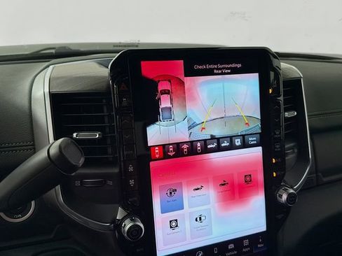New 2026 RAM 2500 Laramie AWD/4WD image 14