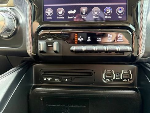 Used 2019 RAM 1500 Limited AWD/4WD image 42