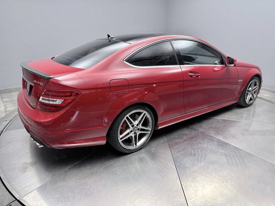 Used 2012 Mercedes-Benz C 63 AMG Coupe image 4