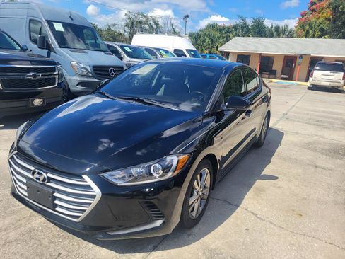 Used 2017 Hyundai Elantra SE FWD image 82