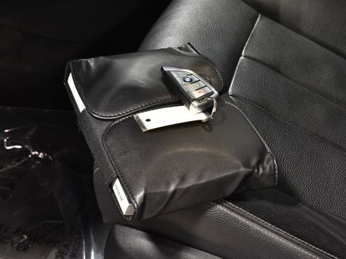 Used 2019 BMW X6 xDrive35i w/ Executive Package image 39