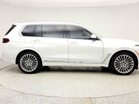 Used 2026 BMW X7 xDrive40i w/ Dynamic Handling Package image 4
