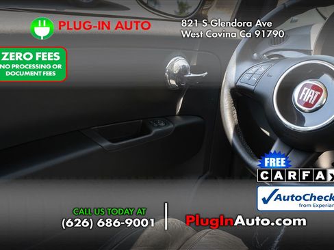 Used 2012 FIAT 500 Lounge w/ Luxury Leather Pkg FWD image 16