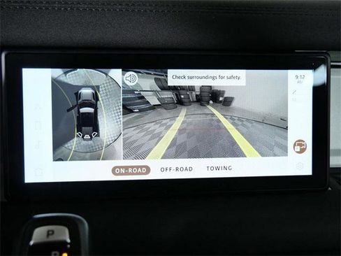 Used 2022 Land Rover Defender 110 SE image 23