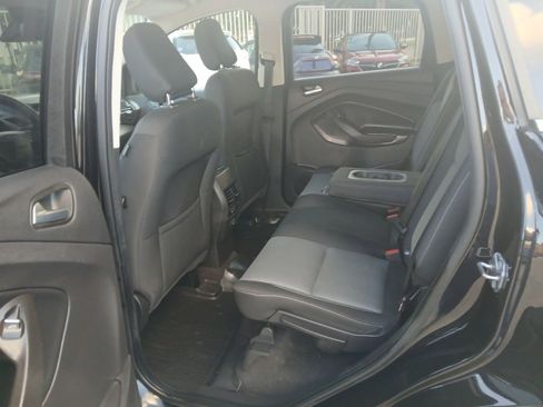 Used 2019 Ford Escape SE w/ Ford Safe & Smart Package AWD/4WD image 11