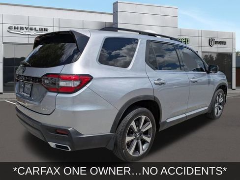 Used 2023 Honda Pilot Elite image 3