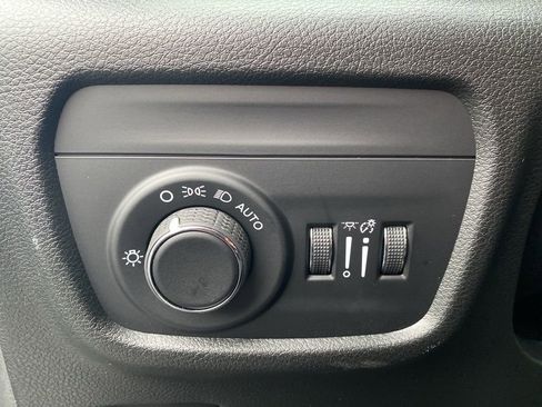 New 2025 Jeep Grand Cherokee Laredo X image 14