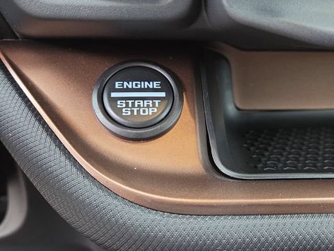 Used 2021 Ford Bronco Sport Outer Banks w/ Outer Banks Package (96D) AWD/4WD image 10