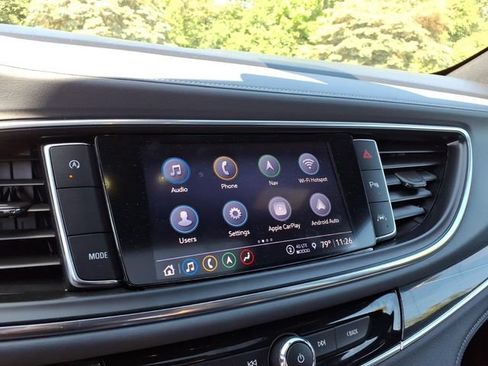 Used 2024 Buick Enclave Essence w/ Experience Buick Package FWD image 20