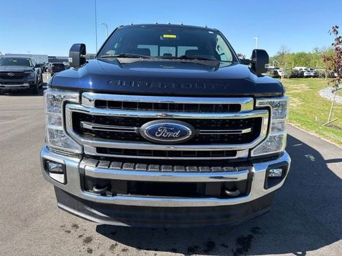 Used 2021 Ford F350 Lariat w/ Lariat Value Package AWD/4WD image 3