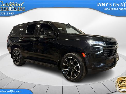 Used 2022 Chevrolet Tahoe RST w/ Luxury Package AWD/4WD image 3