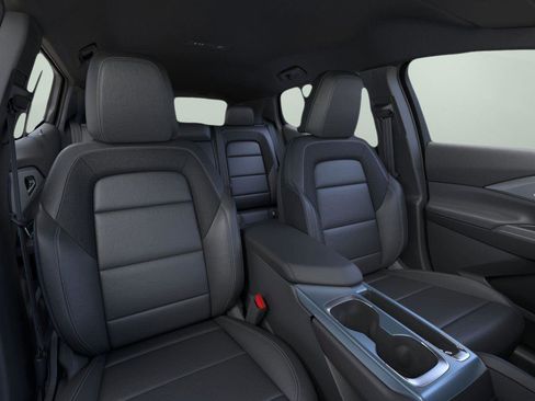 New 2025 Chevrolet Equinox EV LT image 16