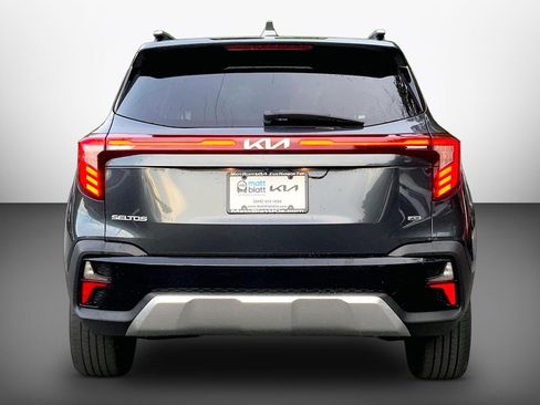 Used 2024 Kia Seltos SX AWD/4WD image 6