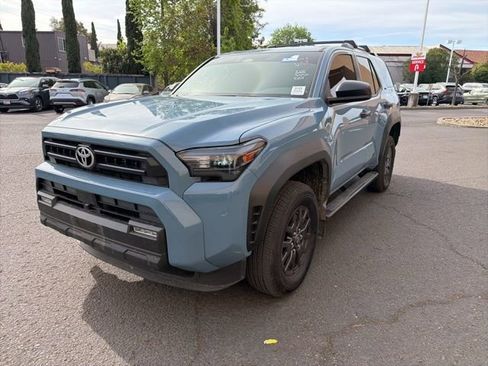 Used 2025 Toyota 4Runner SR5 image 26
