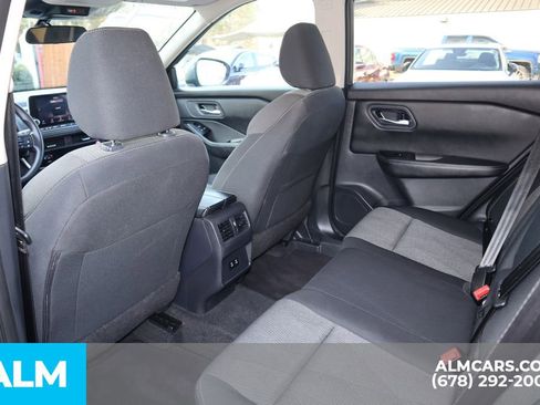 Used 2024 Nissan Rogue SV FWD image 18