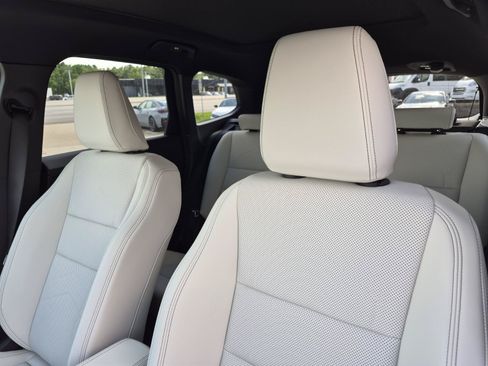 New 2026 BMW X1 xDrive28i w/ Convenience Package AWD/4WD image 14