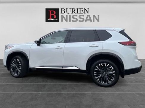 Used 2025 Nissan Rogue Platinum w/ Tech Package AWD/4WD image 11