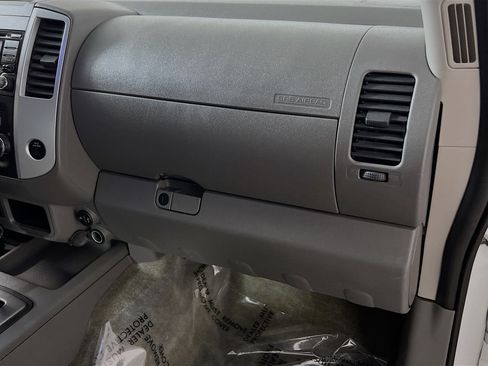 Used 2018 Nissan Frontier SV image 35