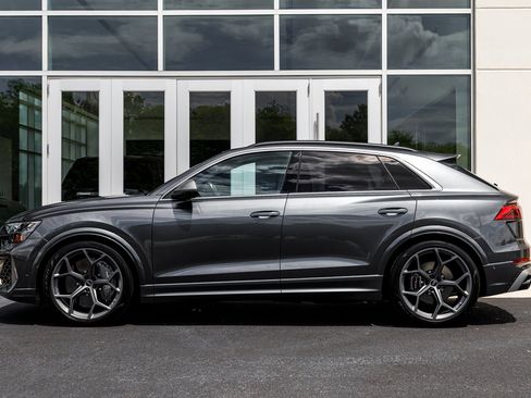 Used 2025 Audi RS Q8 performance AWD/4WD image 8