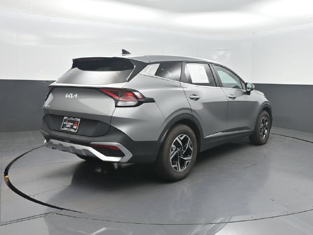 Used 2024 Kia Sportage LX FWD image 31