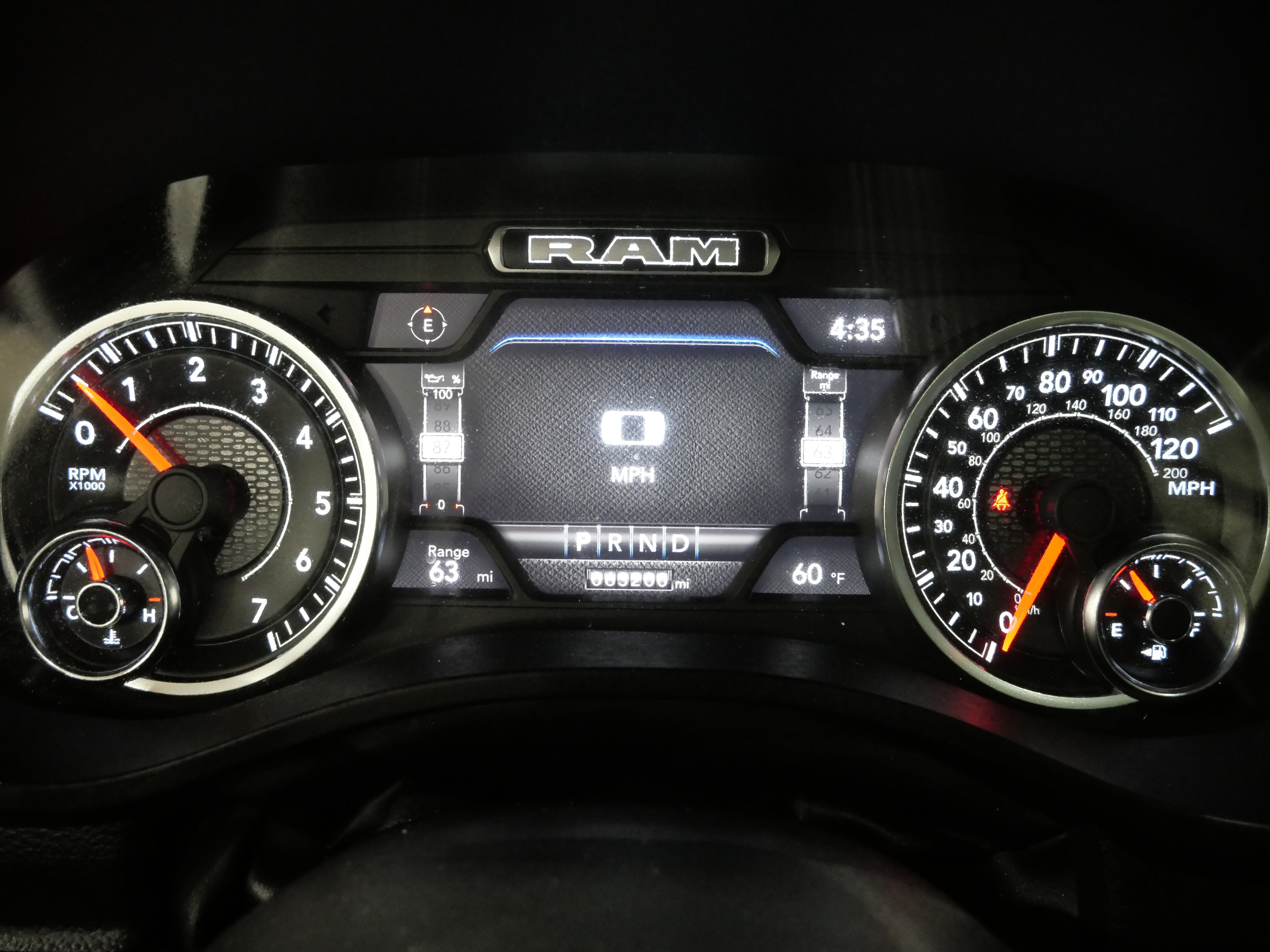 Used 2023 RAM 1500 Laramie AWD/4WD image 14