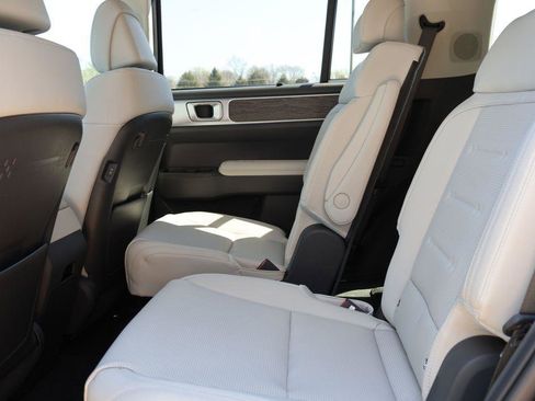 New 2026 Hyundai Santa Fe Calligraphy image 21