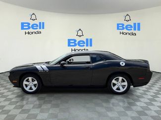 Used 2013 Dodge Challenger R/T RWD video 2