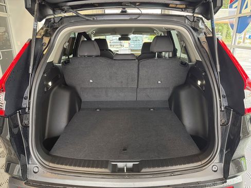 Used 2025 Honda CR-V LX image 11