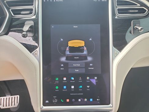 Used 2016 Tesla Model X Performance AWD/4WD image 45