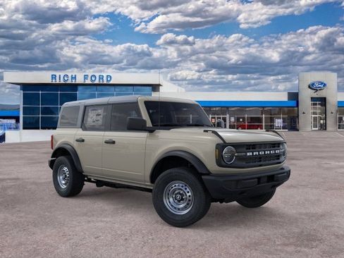 New 2026 Ford Bronco 4-Door AWD/4WD image 7