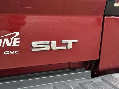 Used 2017 GMC Sierra 1500 SLT w/ SLT Preferred Package image 7