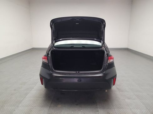 Used 2022 Toyota Corolla LE FWD image 29