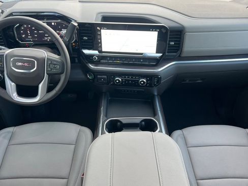 Used 2026 GMC Sierra 3500 SLT w/ SLT Premium Package image 10