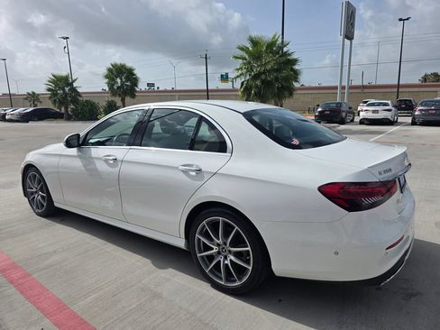 Used 2022 Mercedes-Benz E 350 Sedan image 5
