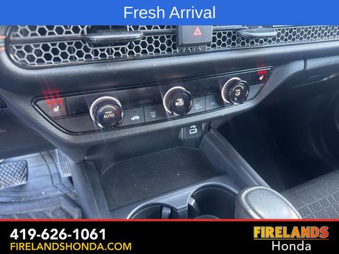 Used 2024 Honda HR-V Sport image 27