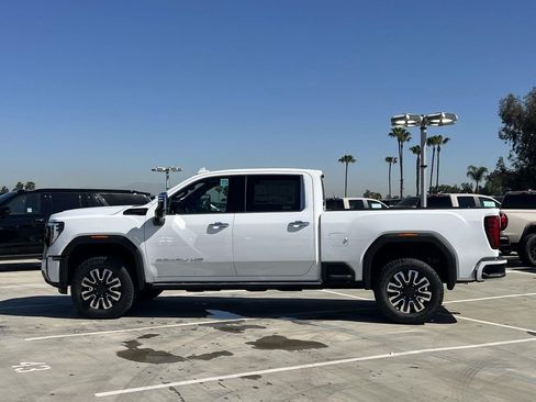 New 2026 GMC Sierra 2500 Denali Ultimate w/ Max Trailering Package image 7