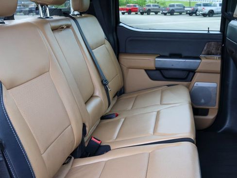 Used 2024 Ford F250 Lariat w/ Chrome Package AWD/4WD image 19