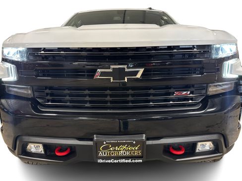Used 2021 Chevrolet Silverado 1500 LT Trail Boss w/ Bed Protection Package image 10