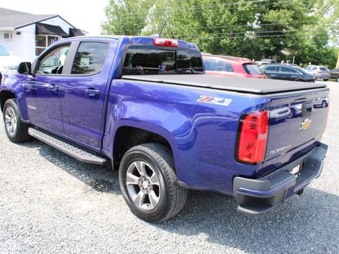 Used 2017 Chevrolet Colorado Z71 AWD/4WD image 9