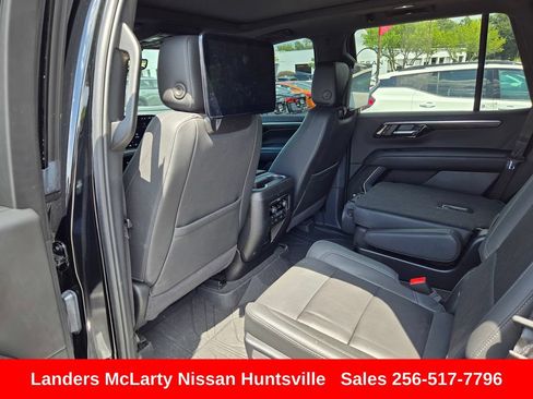 Used 2025 Chevrolet Tahoe Z71 w/ Z71 Off-Road Package AWD/4WD image 15