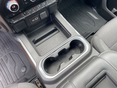 Used 2021 GMC Sierra 1500 Elevation AWD/4WD image 19