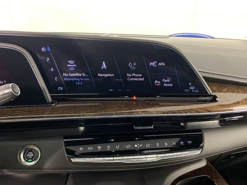Used 2021 Cadillac Escalade Sport Platinum w/ LPO, ONYX Package AWD/4WD image 26