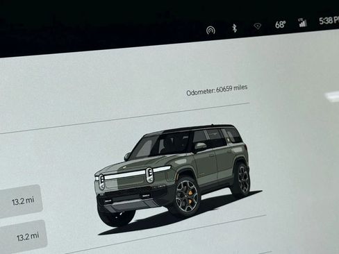 Used 2022 Rivian R1S Launch Edition image 33
