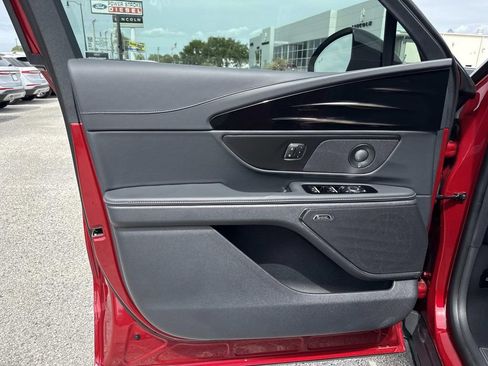 New 2026 Lincoln Nautilus Premier w/ Equipment Group 102A image 18