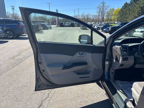 Used 2012 Honda Civic LX image 19