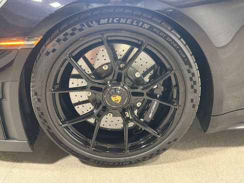 Certified 2026 Porsche 911 GT3 RWD image 38