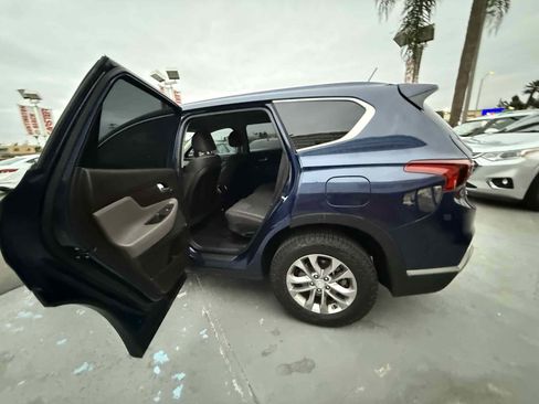 Used 2020 Hyundai Santa Fe SE image 84