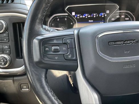 Used 2022 GMC Sierra 2500 Denali w/ Denali Ultimate Package AWD/4WD image 18
