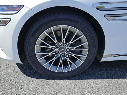 Used 2024 Genesis G80 2.5T image 9