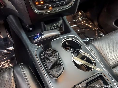 Used 2019 Dodge Durango R/T w/ Technology Group AWD/4WD image 22